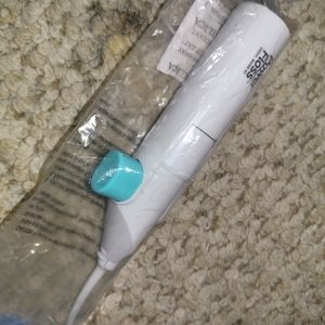 General flossing water pick